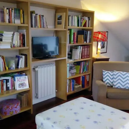& Life Homestay